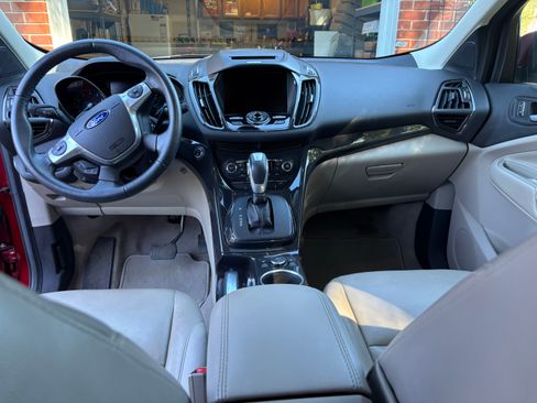 Used 2015 Ford Escape Titanium AWD/4WD image 13