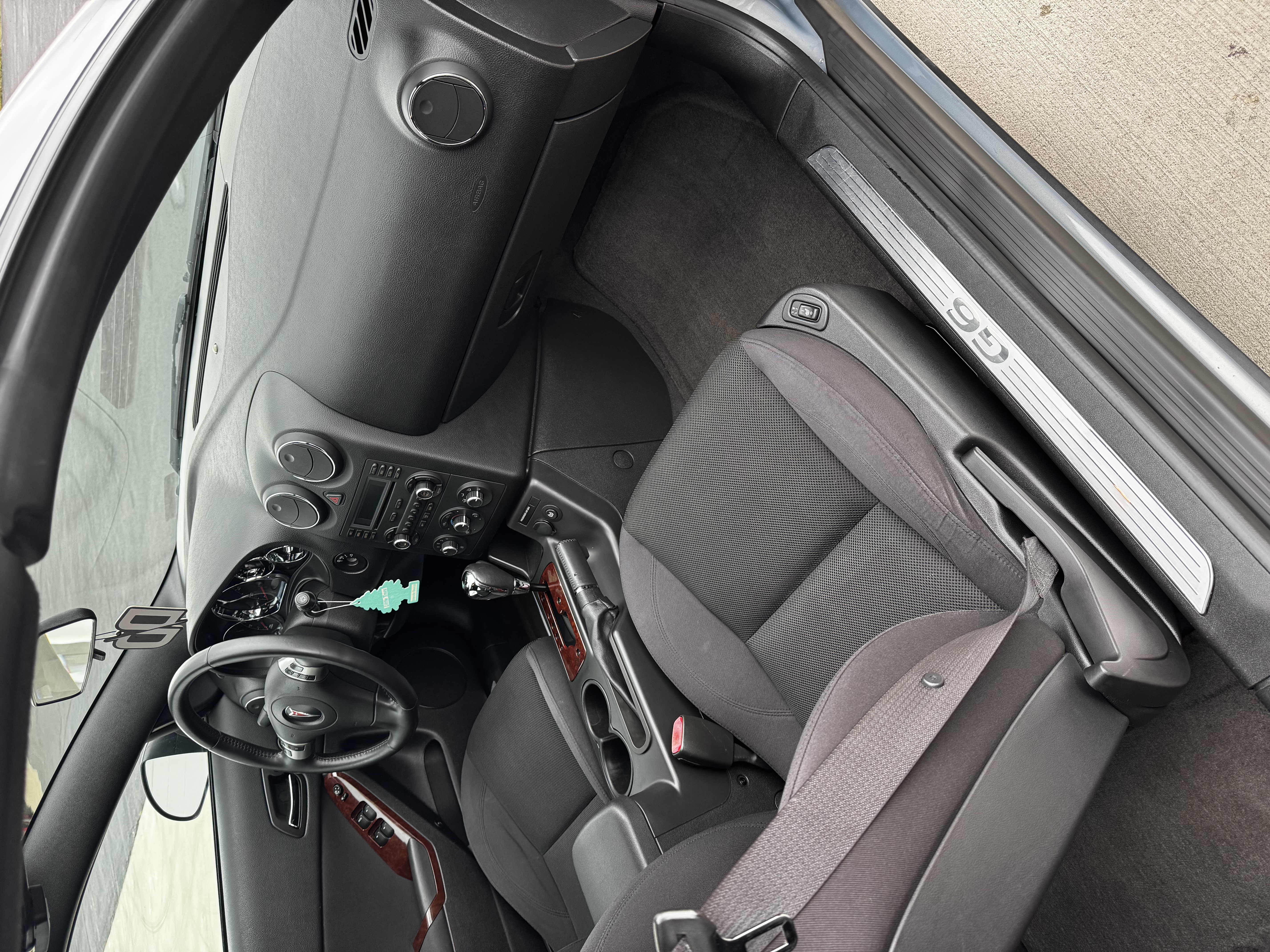 Used 2007 Pontiac G6 GT FWD image 11