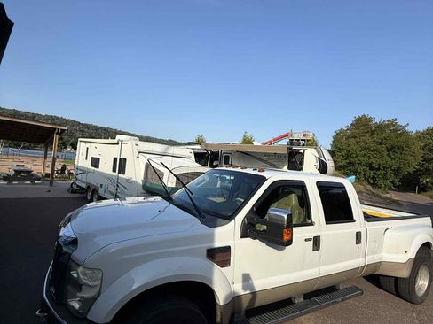 Used 2008 Ford F450 Lariat image 1