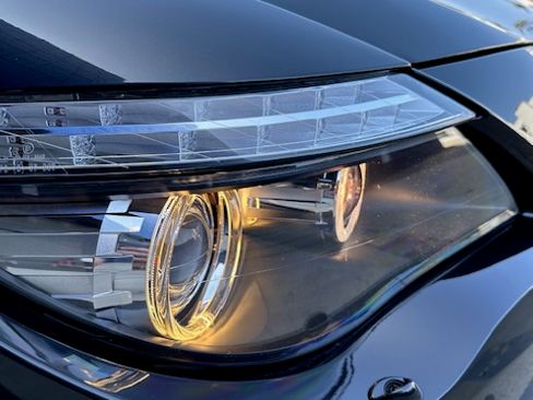 Used 2010 BMW 650i Coupe image 9