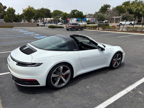 Used 2024 Porsche 911 Targa 4S AWD/4WD image 13