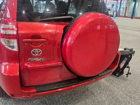 Used 2012 Toyota RAV4 4WD w/ Value Pkg image 12