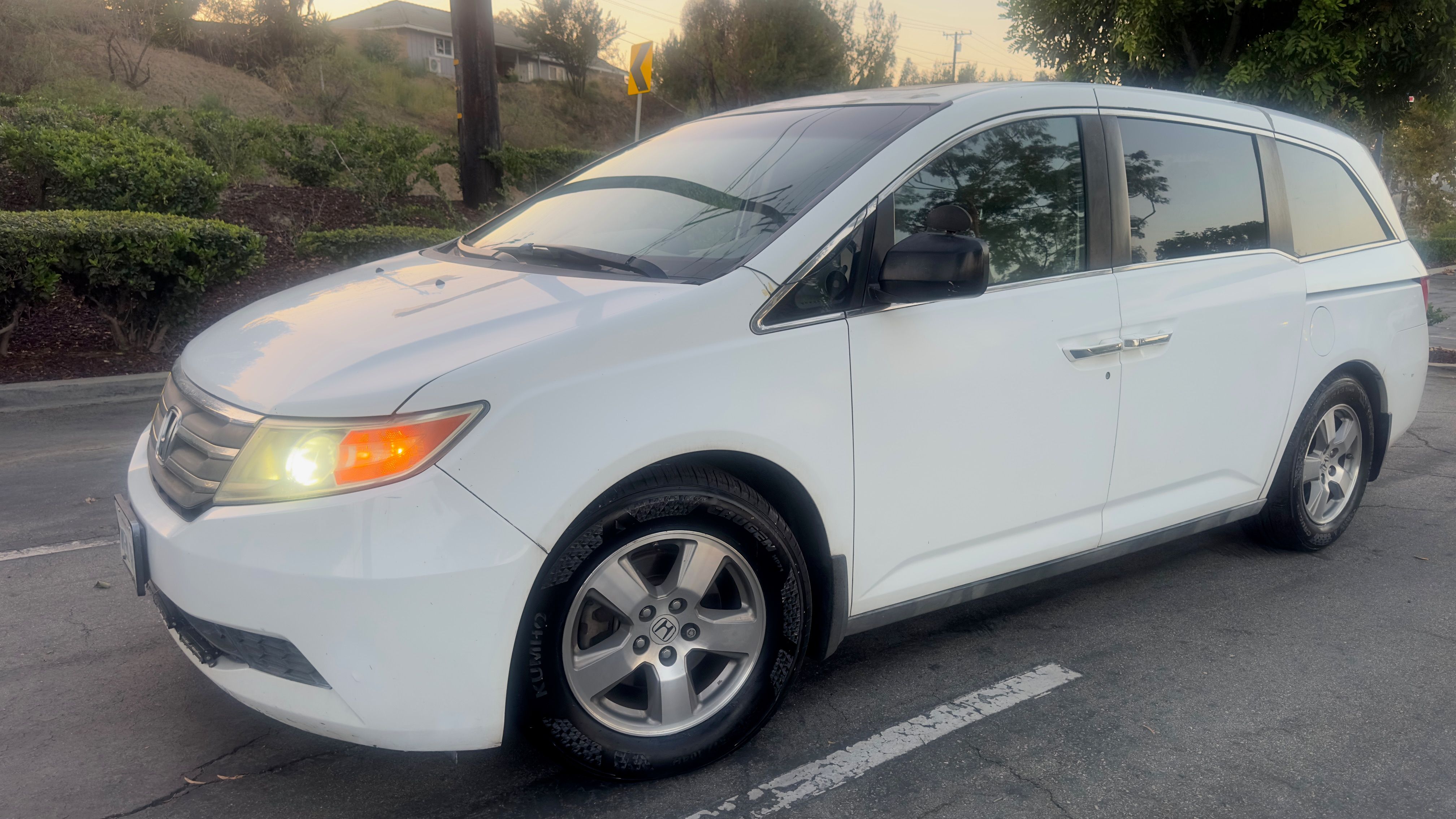 Used 2012 Honda Odyssey EX-L image 5