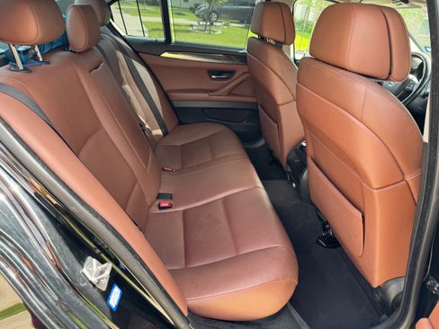 Used 2011 BMW 535i Sedan image 18