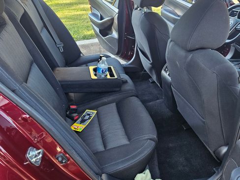 Used 2017 Nissan Maxima 3.5 S image 10