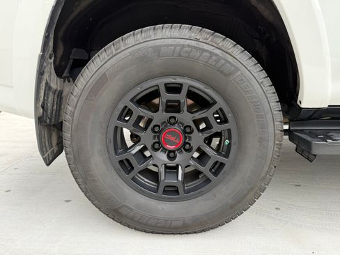 Used 2021 Toyota 4Runner SR5 image 13