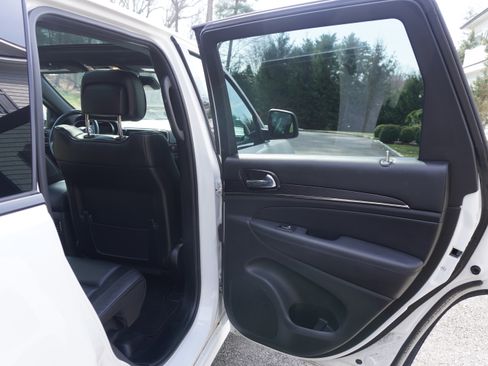 Used 2020 Jeep Grand Cherokee High Altitude image 9