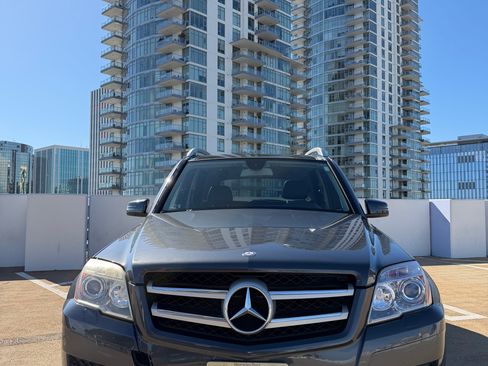 Used 2012 Mercedes-Benz GLK 350 2WD image 2