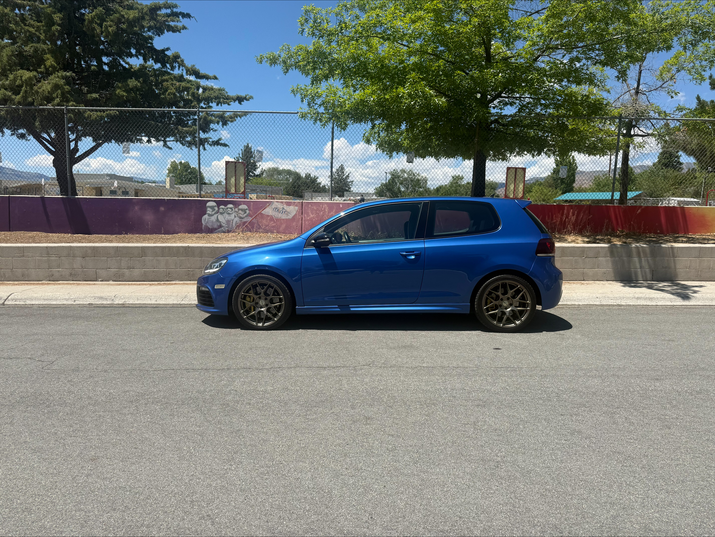 Used 2012 Volkswagen Golf R 2-Door AWD/4WD image 9