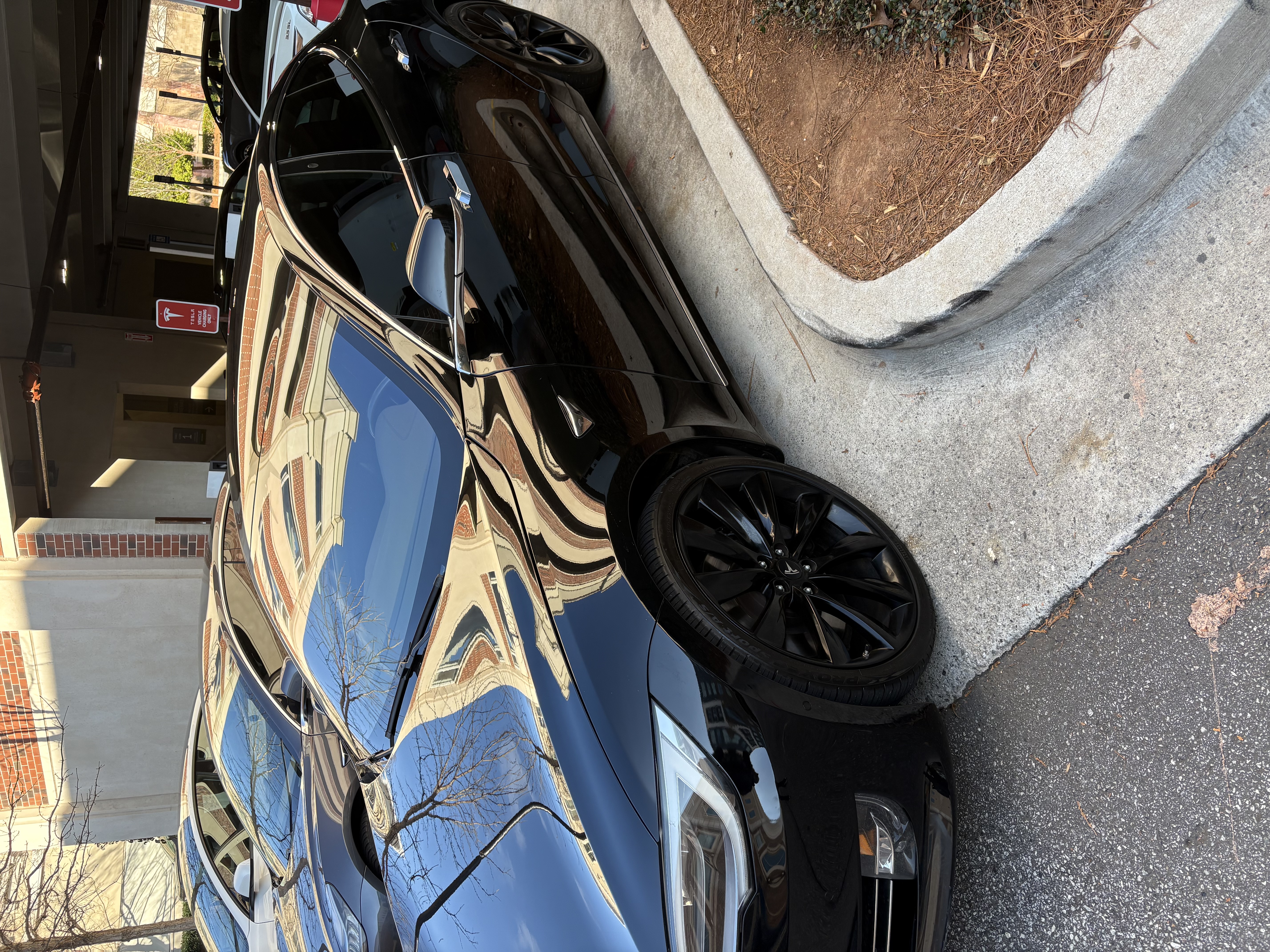 Used 2018 Tesla Model S 75D AWD/4WD image 1