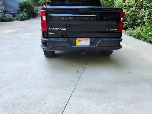 Used 2021 Chevrolet Silverado 1500 Custom w/ Safety Confidence Package RWD image 10