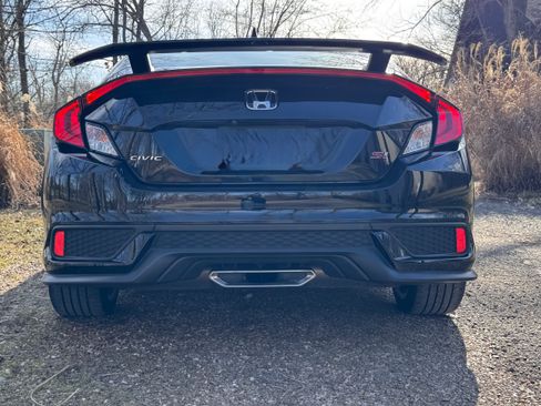 Used 2020 Honda Civic Si image 9