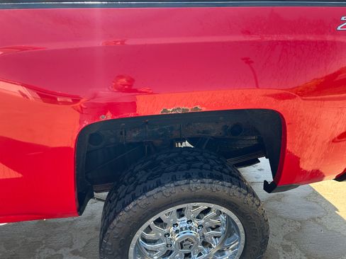 Used 2015 Chevrolet Silverado 2500 LTZ w/ Duramax Plus Package AWD/4WD image 11