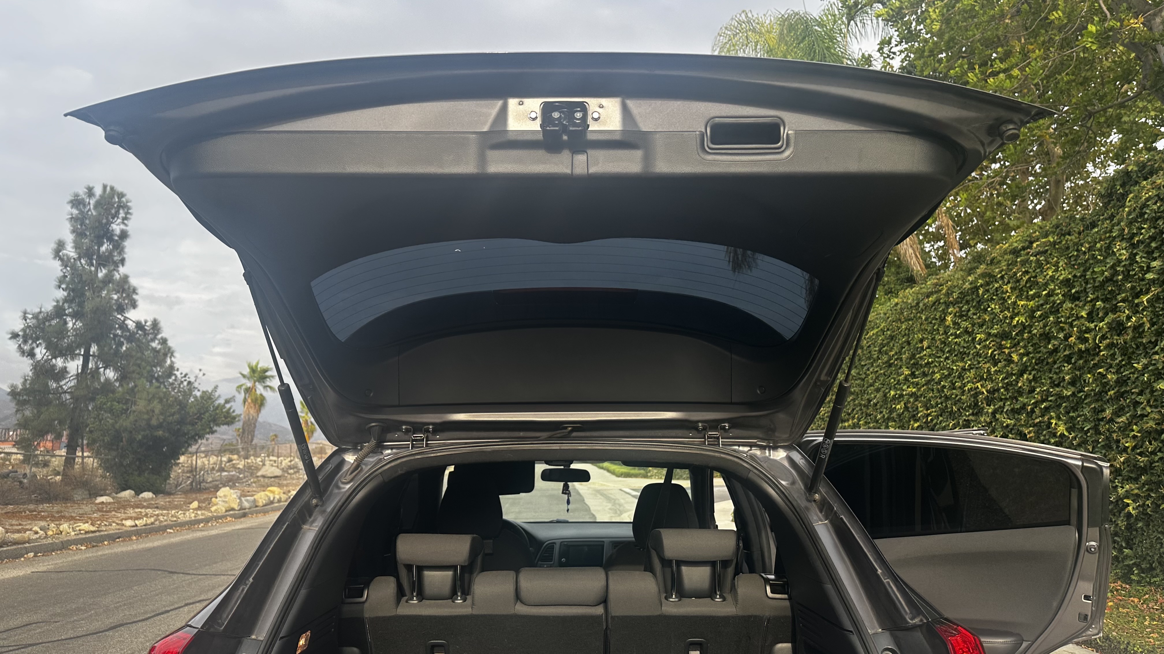 Used 2019 Honda HR-V Sport image 16