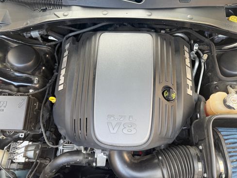 Used 2017 Dodge Charger R/T image 14