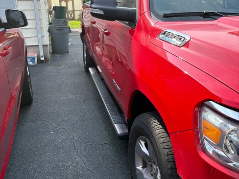 Used 2022 RAM 1500 Big Horn AWD/4WD image 4