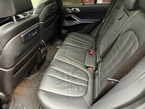 Used 2020 BMW X5 xDrive50i image 16