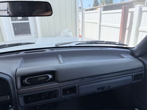Used 1995 Ford Bronco AWD/4WD image 1
