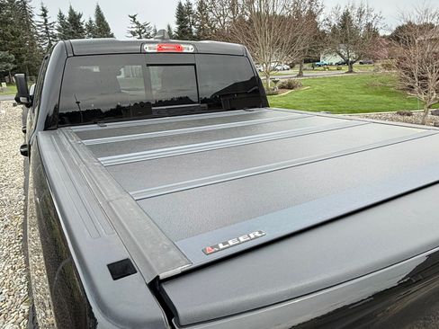 Used 2024 RAM 1500 Laramie image 10