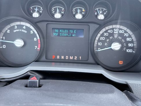 Used 2016 Ford F250 XL RWD image 11