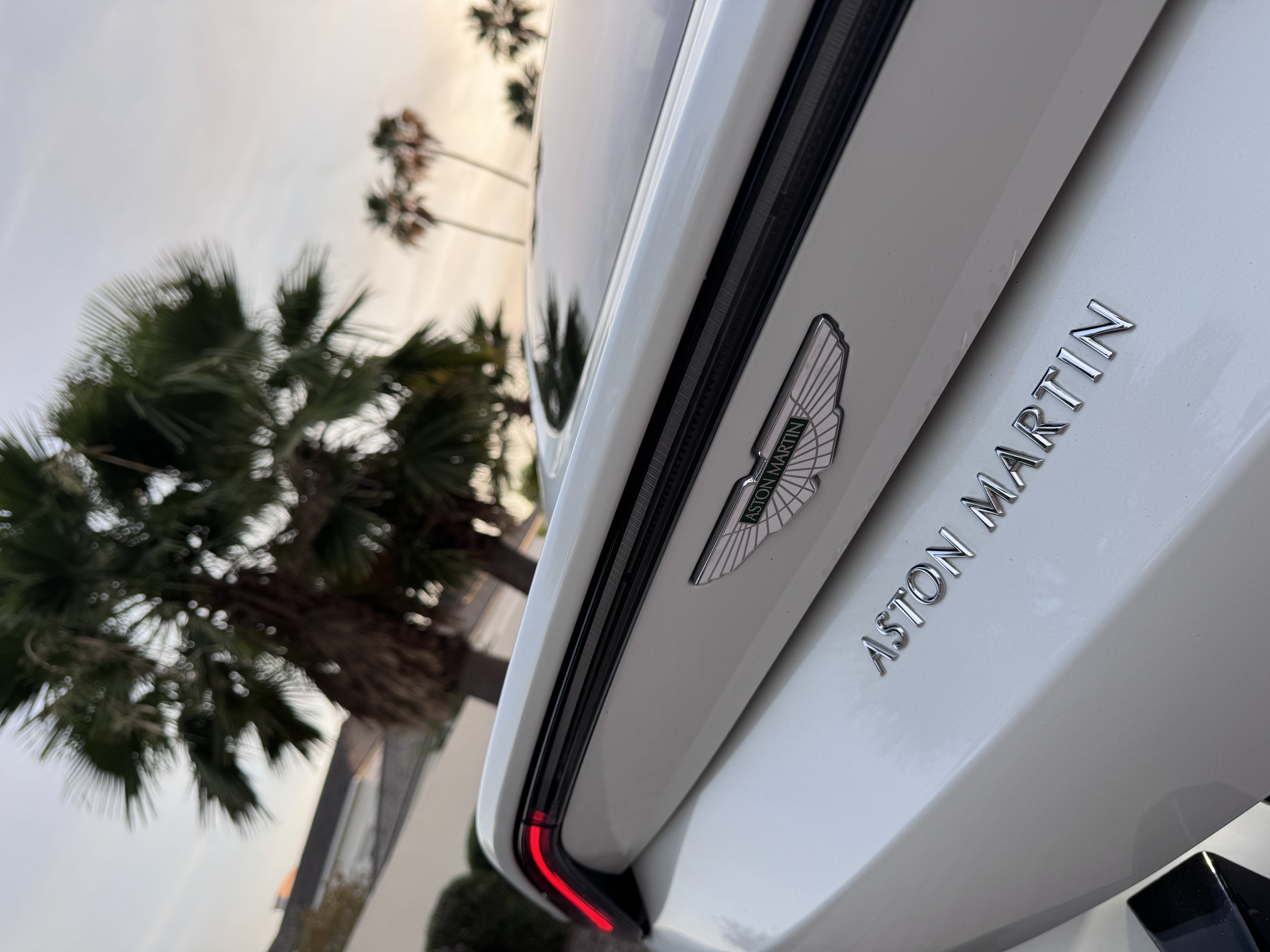 Used 2020 Aston Martin V8 Vantage Coupe RWD image 4