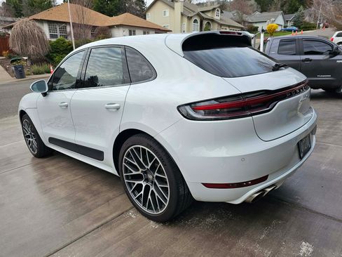 Used 2020 Porsche Macan S image 10