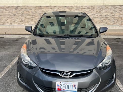 Used 2013 Hyundai Elantra GLS image 2