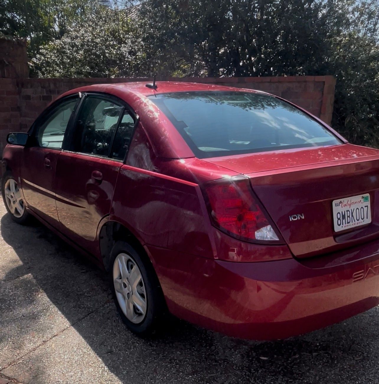 Used 2006 Saturn ION Level 2 FWD image 1