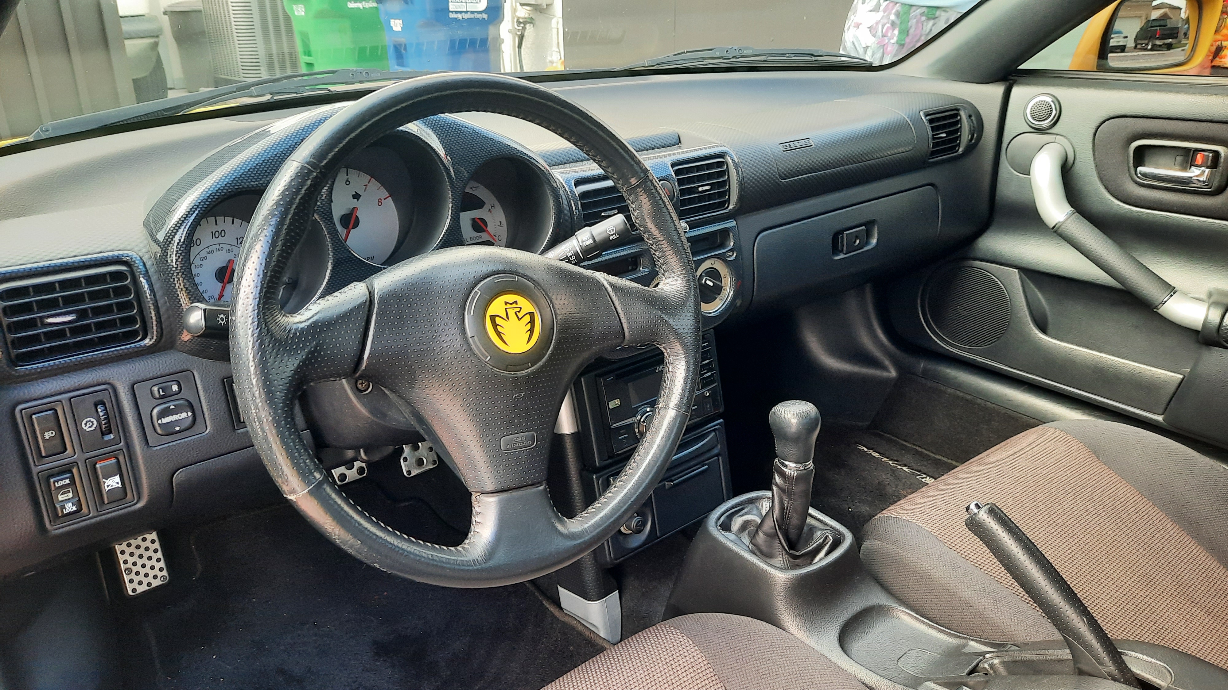 Used 2003 Toyota MR2 w/ Preferred Accessory Pkg RWD image 6