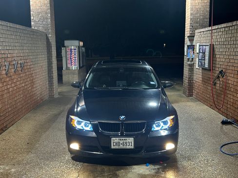 Used 2006 BMW 325i Sedan image 1