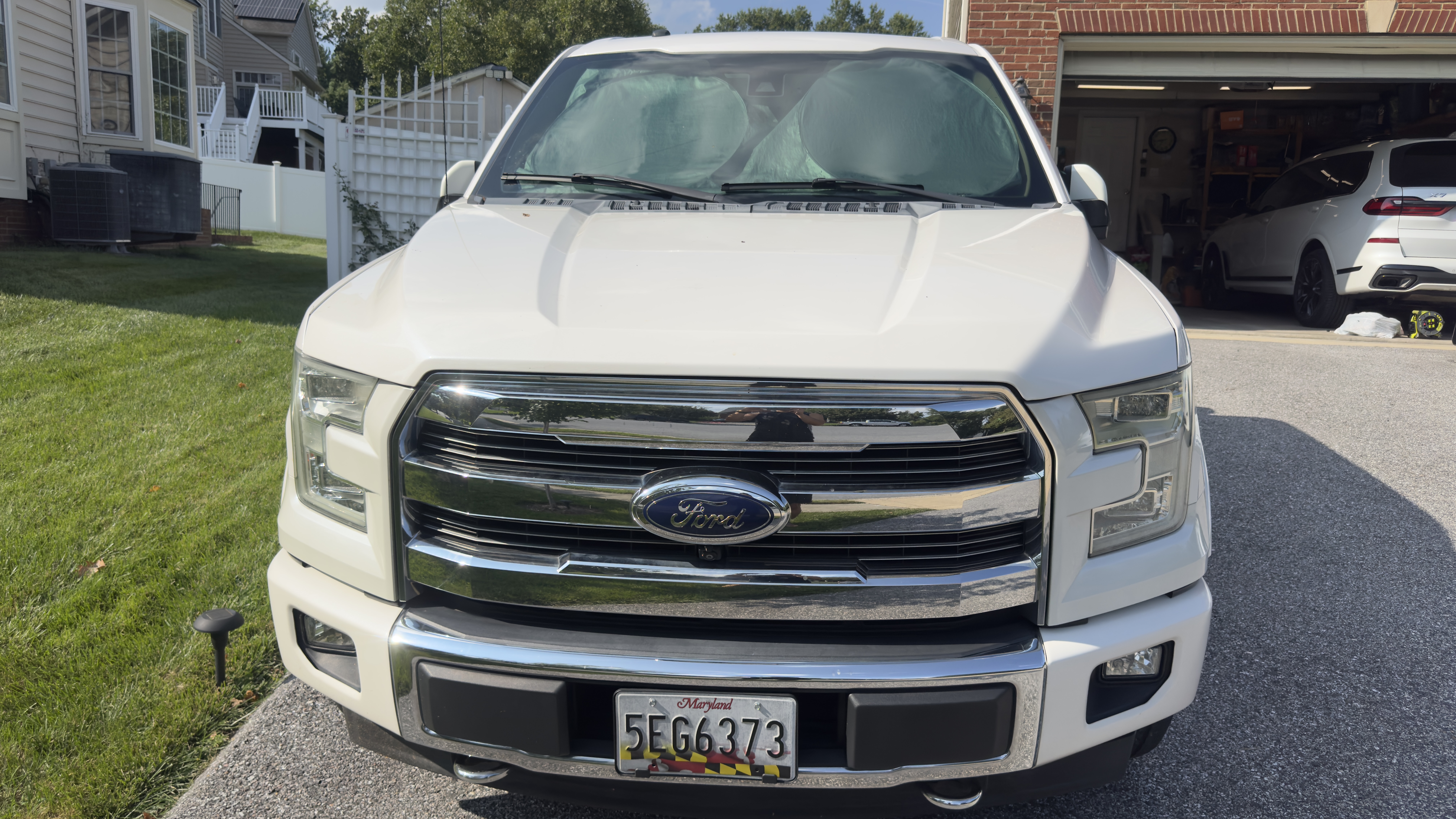 Used 2017 Ford F150 Lariat w/ Equipment Group 502A Luxury AWD/4WD image 1