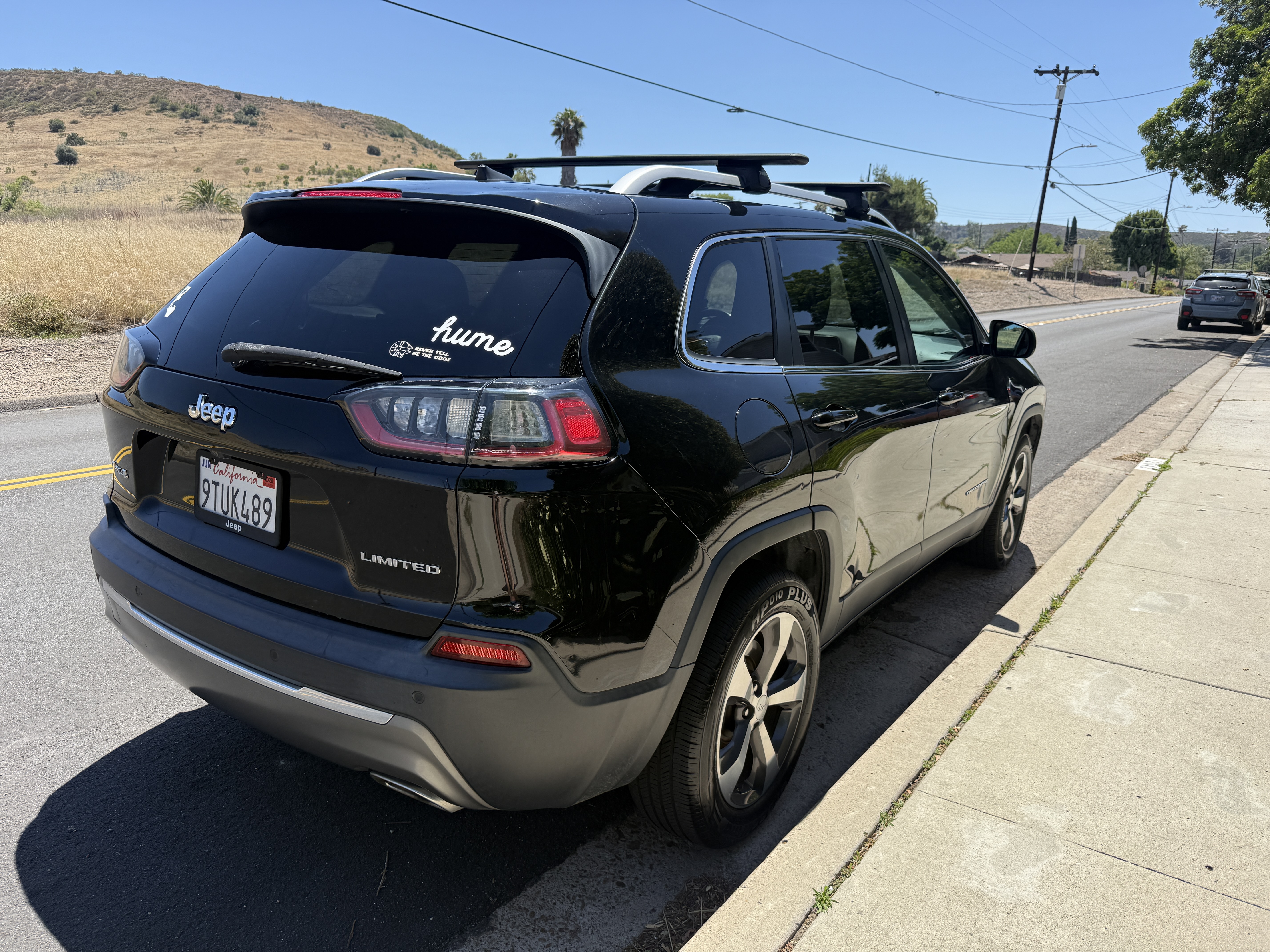 Used 2019 Jeep Cherokee Limited AWD/4WD image 5