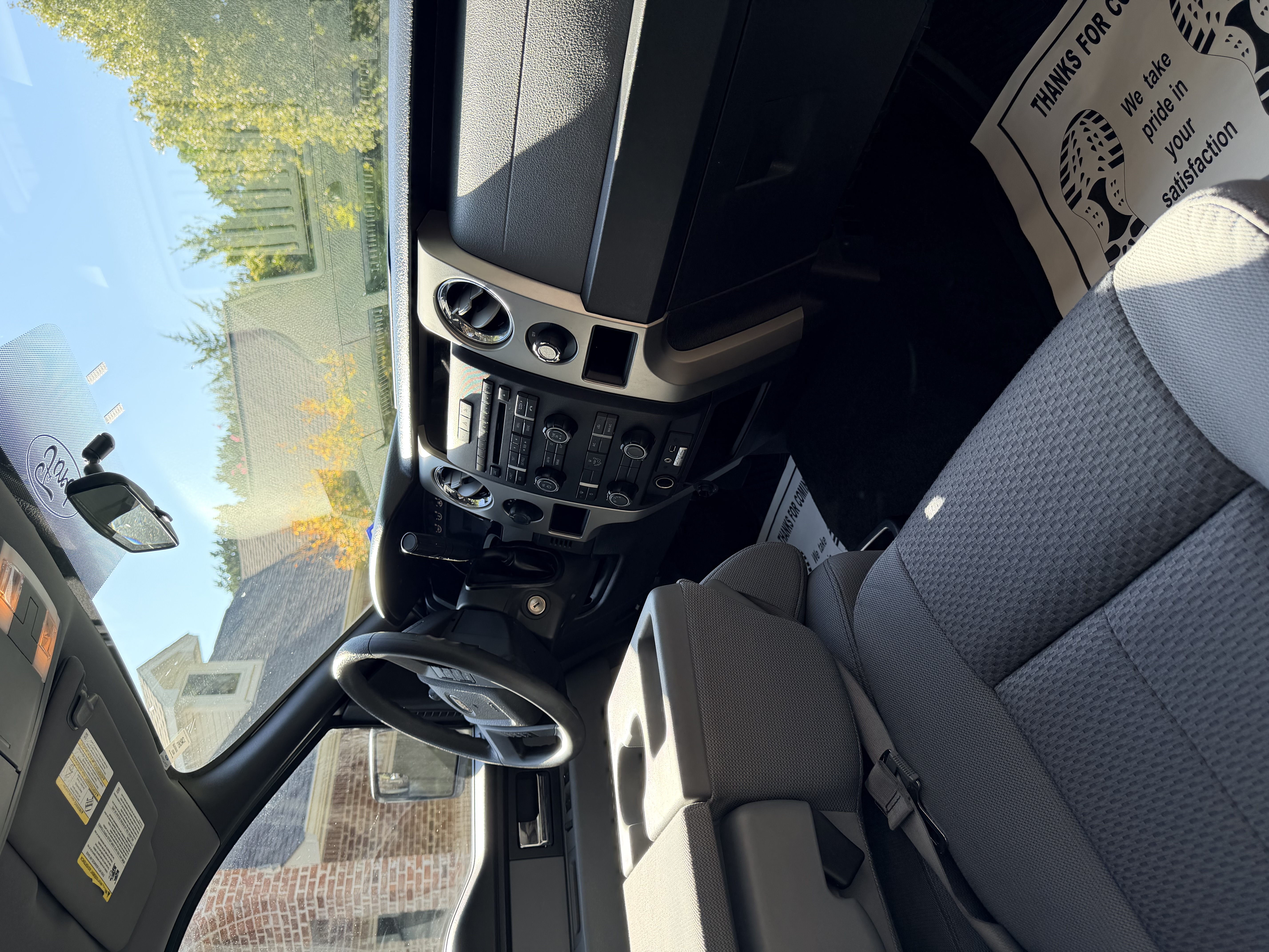 Used 2013 Ford F150 XLT AWD/4WD image 12