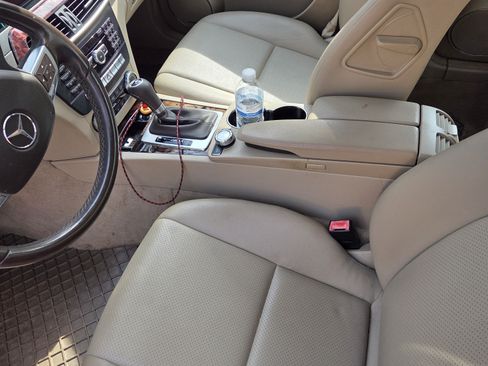 Used 2012 Mercedes-Benz C 300 4MATIC Sedan image 10