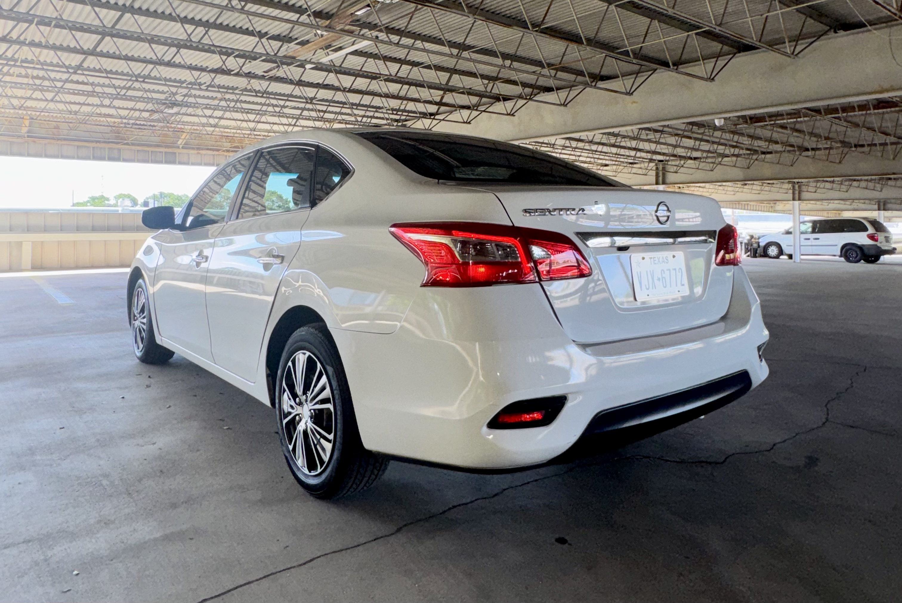 Used 2019 Nissan Sentra S FWD image 8