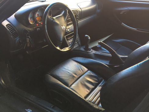 Used 2001 Porsche Boxster S image 5