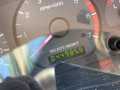 Used 2004 Ford Mustang Premium RWD image 28