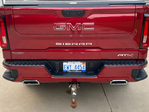 Used 2020 GMC Sierra 1500 AT4 w/ AT4 Premium Package image 10