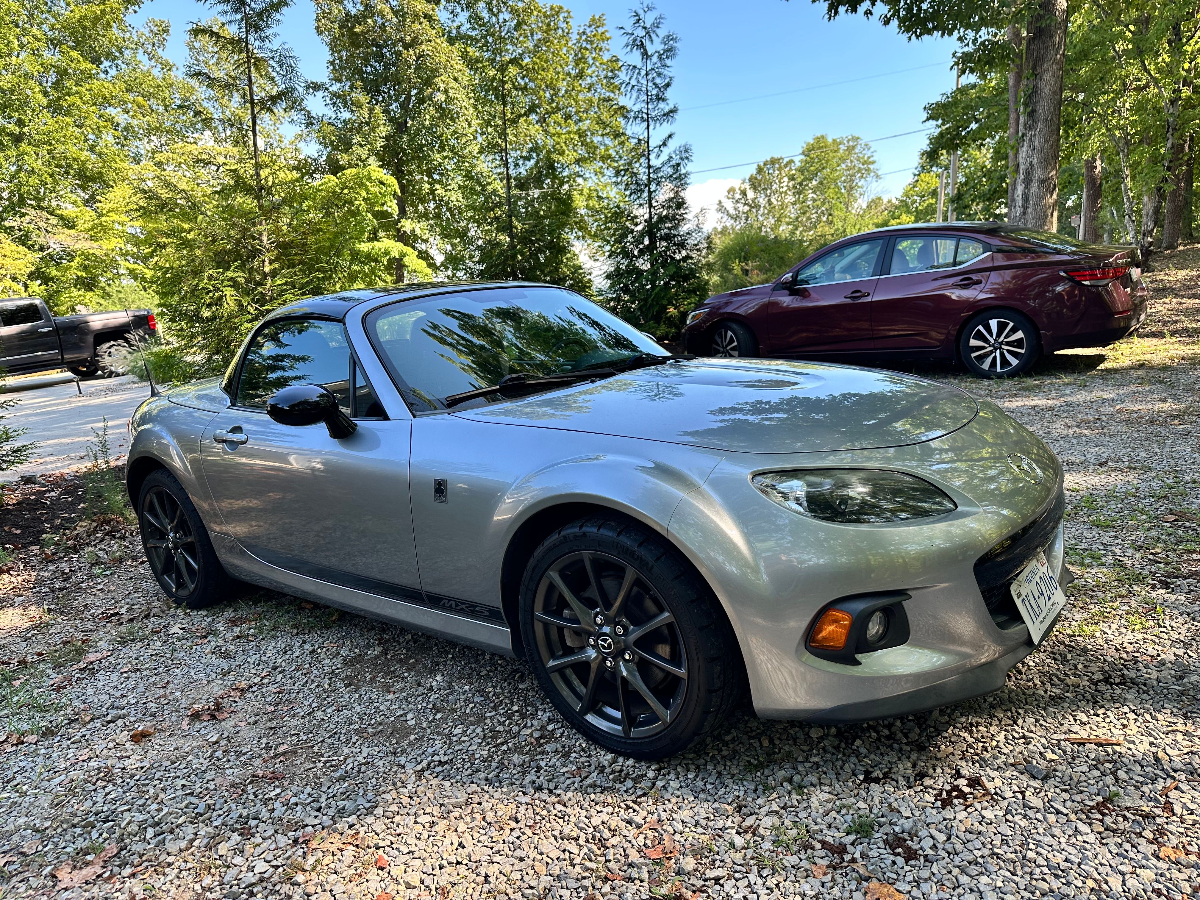 Used 2015 MAZDA MX-5 Miata Club RWD image 4