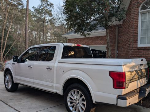 Used 2018 Ford F150 Limited image 4