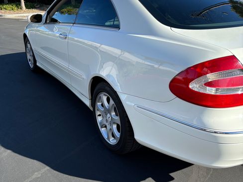 Used 2004 Mercedes-Benz CLK 320 Coupe image 12