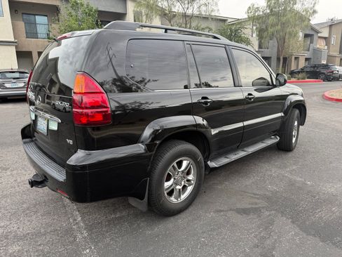 Used 2003 Lexus GX 470 image 2