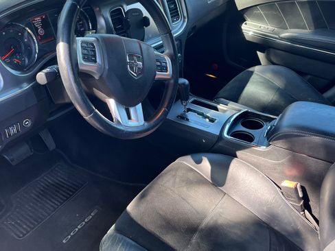Used 2013 Dodge Charger R/T RWD image 6
