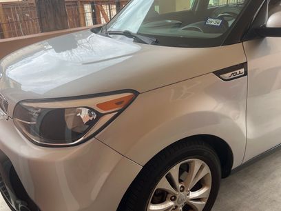 Used 2016 Kia Soul + w/ Primo Package