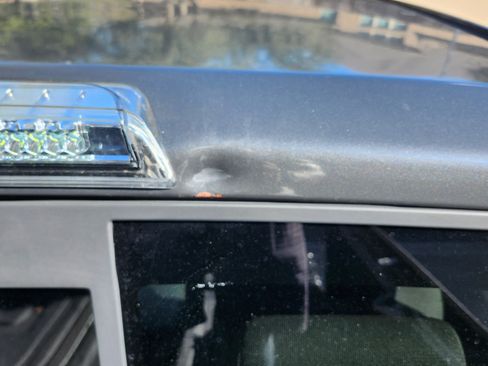 Used 2015 Nissan Frontier SV image 28