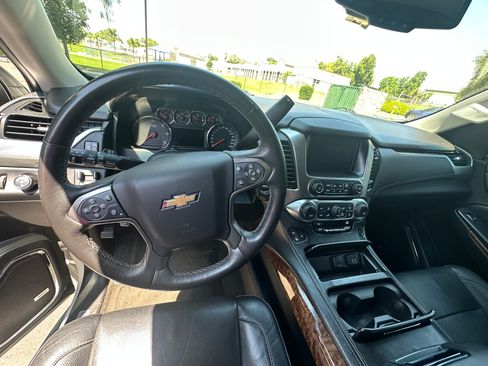 Used 2015 Chevrolet Tahoe LTZ image 11