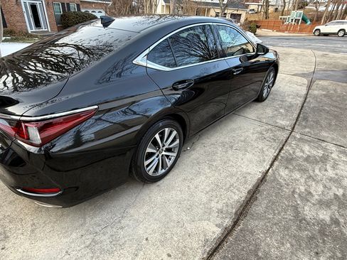 Used 2021 Lexus ES 350 w/ Premium Package image 12