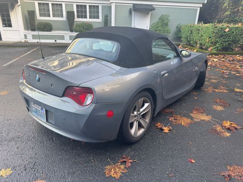 Used 2007 BMW Z4 3.0i image 8