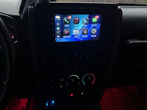 Used 2007 Jeep Wrangler Unlimited X w/ Dual Top Group image 9