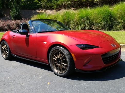 Used 2016 MAZDA MX-5 Miata Club w/ Brembo/BBS Package image 4